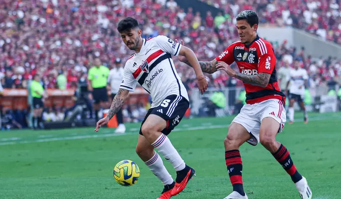 Calleri decide e São Paulo vence 1º jogo da final da Copa do Brasil