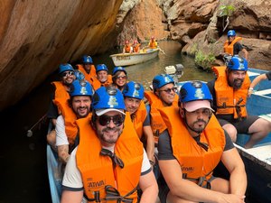 Padre Fábio de Melo visita Delmiro Gouveia e desbrava pontos turísticos