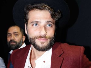 Restaurante da família de Gagliasso estaria sendo processado por banco