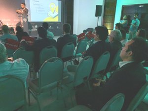 Deputado participa de evento que debate melhorias no saneamento em Alagoas