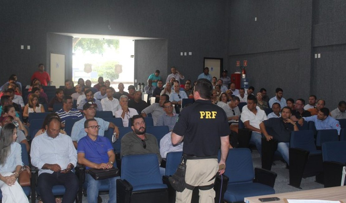PRF lança “Operação Volta às Aulas” em Alagoas