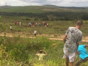 Corpo com braço decapitado é encontrado em canavial de Rio Largo 