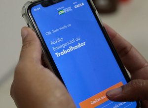 Caixa começa a pagar amanhã terceira parcela do auxílio emergencial
