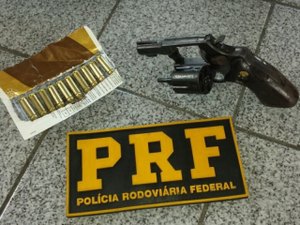Homem é preso por porte ilegal de arma de fogo em Maravilha