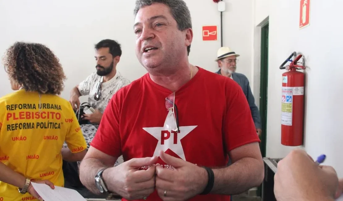 Aos trancos e barrancos, PT de Alagoas comemora crescimento do partido