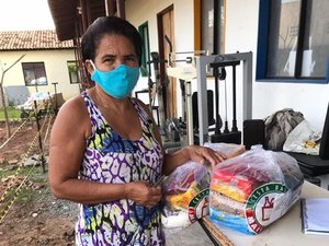 Acordo entre rede de varejo e MPT garante destinação de cestas básicas à população carente