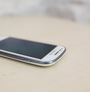 Polícia encontra celular enterrado e prende dupla suspeita de roubo em Arapiraca