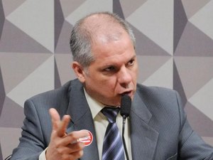 PF prende ex-presidente do INSS em nova fase de operação sobre desvios em aposentadorias