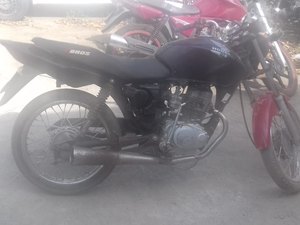 Motocicleta roubada é recuperada pela Polícia Militar em Arapiraca