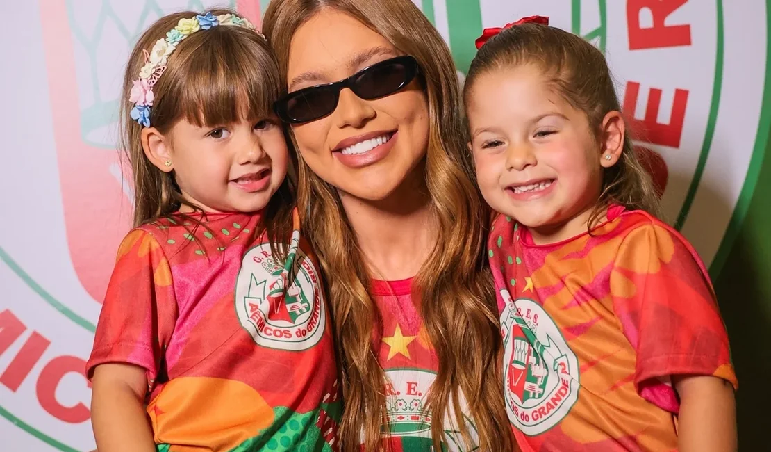 Filhas de Virginia viralizam ao avaliar o samba da mãe