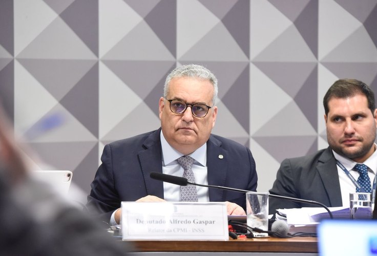 Farra do INSS: Alfredo Gaspar mira coordenador do PT e pede quebra de sigilo