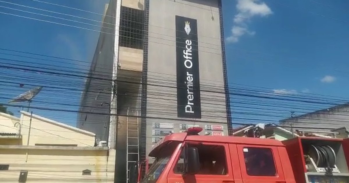 Clubes dos oficiais da PM e Bombeiros instala maior parque inflável do Acre  - AcreNews