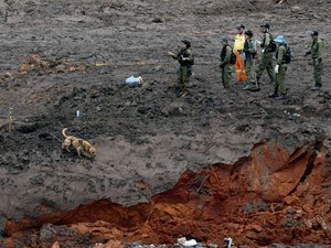 7º dia: após desastre, esperança diminui e número de vítimas aumenta