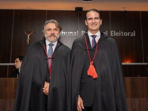 Juízes federais tomam posse como desembargadores eleitorais do TRE em AL