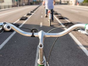 Uber vai lançar serviço de bikes elétricas no Brasil em 2019