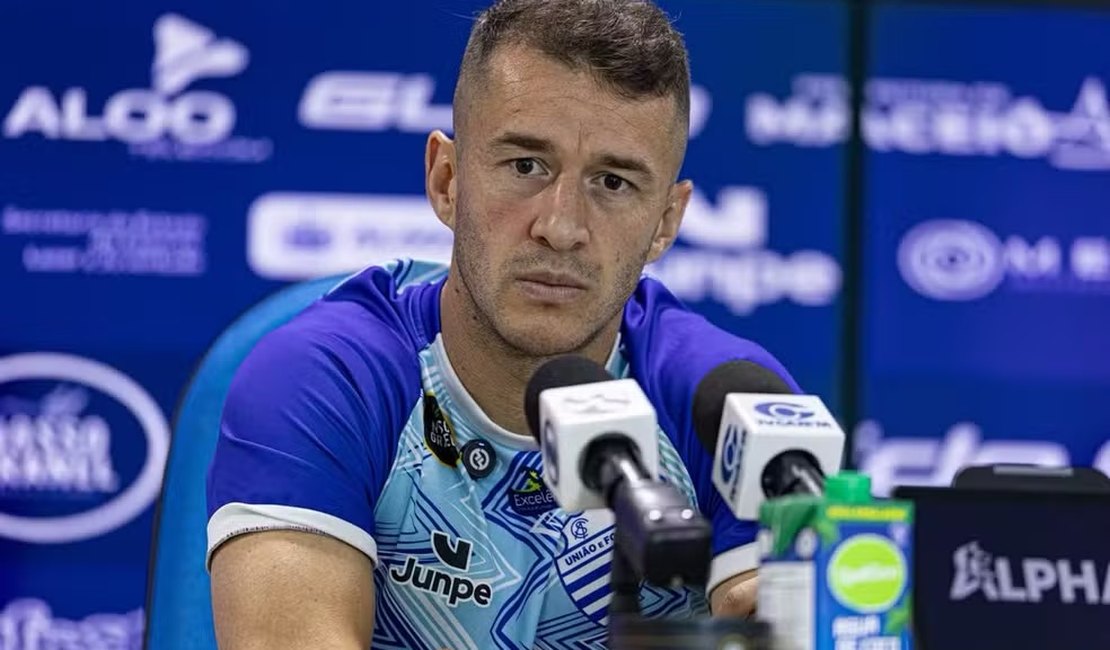 Ronaldo Mendes deixa o CSA e acerta com o Serra Branca