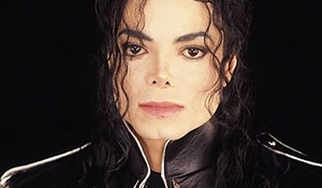 Últimas semanas de vida de Michael Jackson irão virar série de TV