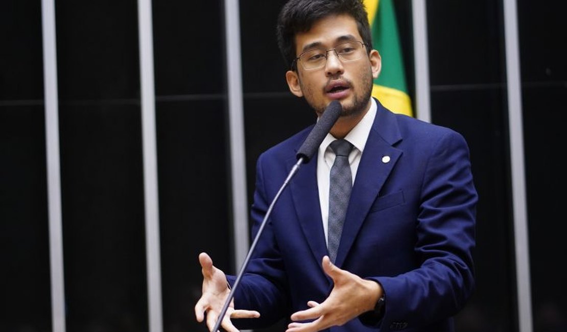 Projeto de Lei proíbe adoção de moeda única com outros países