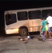 Colisão entre carro e moto deixa homem ferido em São Luís do Quitunde