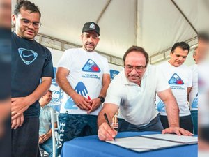 Luciano Barbosa e Paulo Dantas trocam afagos em visita do governador a Arapiraca