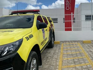 Homem é preso após agredir ex com socos e puxões de cabelo em Lagoa da Canoa