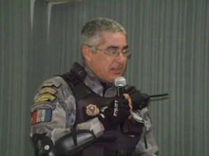 Em Arapiraca, cabo da Polícia Militar é encontrado morto dentro de banheiro