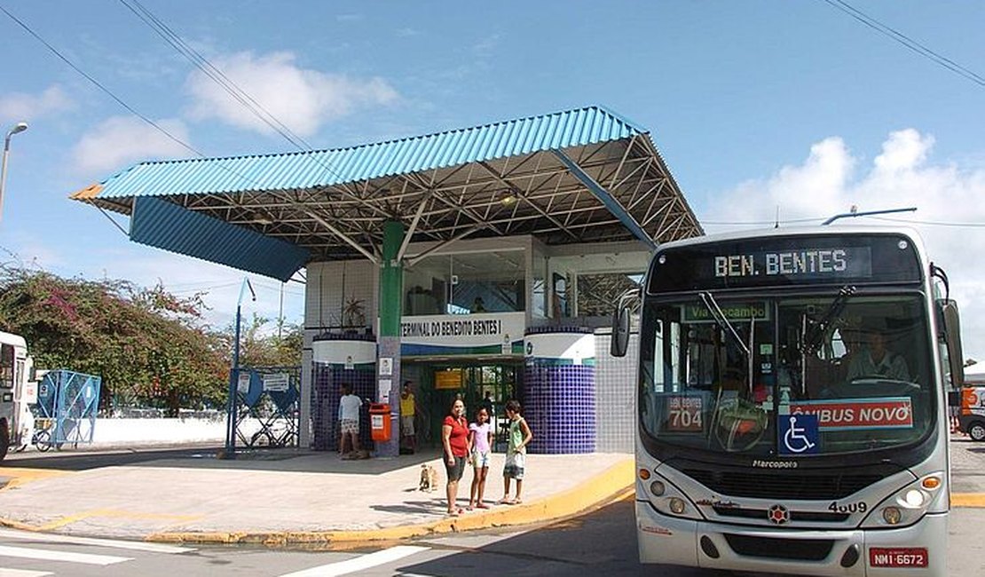 Homem é preso após ejacular na roupa da vítima dentro de ônibus no Benedito