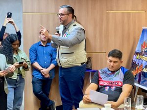 Leonardo Dias defende Escola Tiradentes: “Não vamos permitir que destruam o que funciona na Educação”