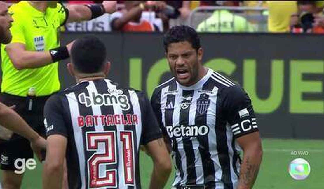 [Vídeo] Treta entre Hulk e Battaglia repercute fora do Brasil; craque explica