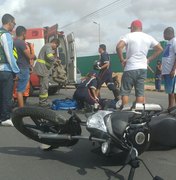 Motociclista colide contra carro em retorno da AL-220