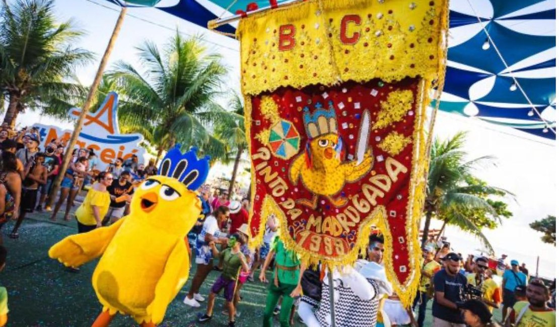 Tradicional bloco Mungunzá do Pinto abre alas para o Carnaval em Maceió