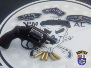 Motociclista é preso com arma de fogo em Estrela de Alagoas