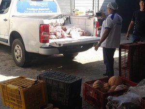 Vigilância apreende 150 kg de carne imprópria para consumo em distribuidora de Maceió