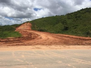 Renan Filho assina ordem de serviço para obras na AL-435