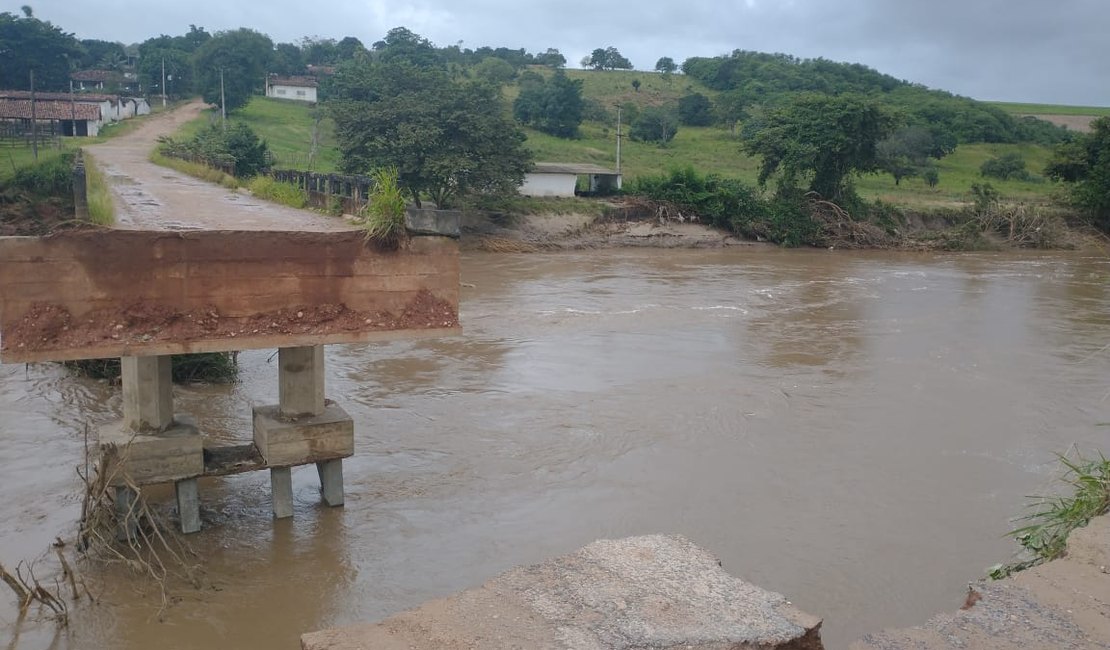 Teotônio Vilela tem duas rodovias, AL 105 e BR 101 interditadas devido desabamento em pontes