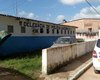 Suspeito de furtar no complexo esportivo tenta se esconder embaixo da cama e é preso em Jacuípe