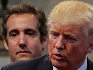 Ex-advogado diz que houve manipulação de dados de pesquisa online em benefício de Trump