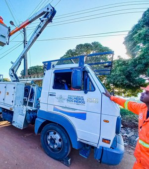 Prefeitura de Palmeira implanta novo corredor de iluminação em LED