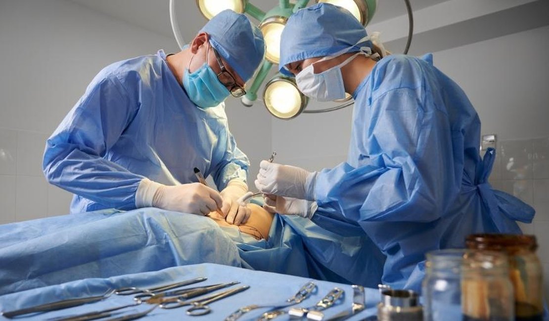 Planos de Saúde devem cobrir emergência clínica nos casos de cirurgia estética