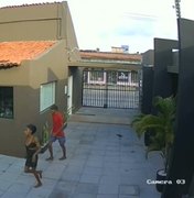 [Vídeo] Criminosos invadem e furtam distribuidora de pneus no Pinheiro, em Maceió