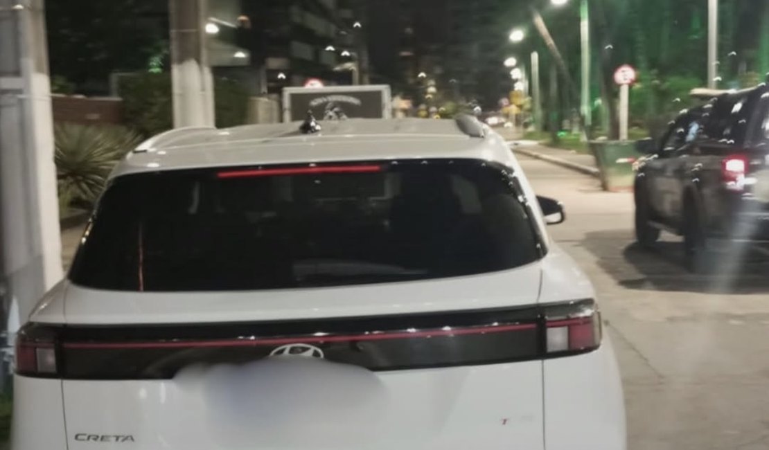 Motorista embriagado é preso após perseguição e fuga pela contramão na orla de Maceió