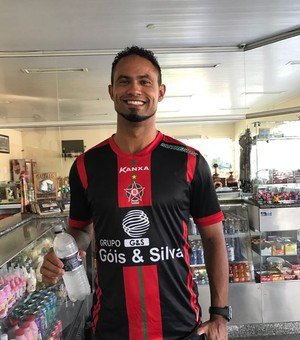 Boa Esporte acerta contratação do goleiro Bruno