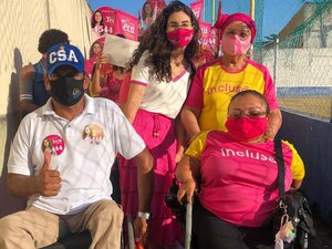 PL de Teca Nelma que define vacinação prioritária para pessoas com deficiência é aprovado na Câmara