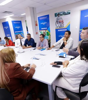 Prefeita de Palmeira dos Índios busca novas parcerias com a Caixa Econômica em Maceió