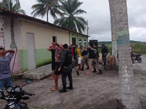 SEMS Penedo e PM encerram festa clandestina no Povoado Marituba do Peixe