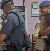 Idosa com Alzheimer reencontra policiais que salvaram sua vida