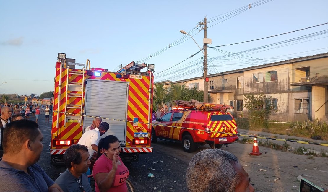 Desabamento deixou uma criança e dois adultos mortos, confirma Corpo de Bombeiros