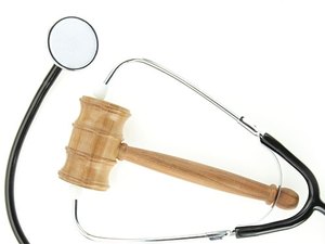 Defensoria Pública pede bloqueio de  R$ 1,2 milhão das contas do Município de Maceió