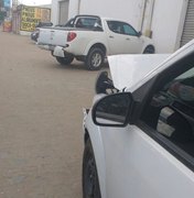 Colisão traseira envolve dois veículos em Arapiraca
