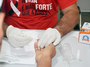 Hospital Helvio Auto oferece testes de HIV abertos ao público nesta sexta-feira (6)